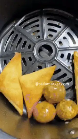 طعام مطهو في القلاية الهوائية